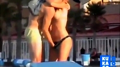 Spying Couple Getting Horny At The Beach